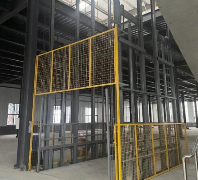 麻山请详细介绍一下货梯安装在室外的维护方法